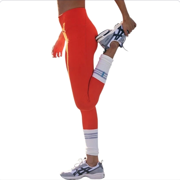 FREE PEOPLE Sock It To Me High waist Soft Stretchy Comfortable Leggings - Picture 3 of 10